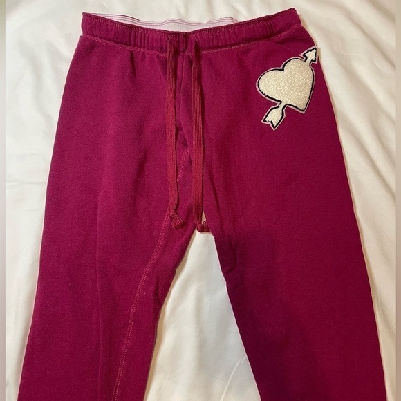 🐶🐶Girls Derek Heart size small pink sweatpants🐶🐶 - Picture 2 of 5